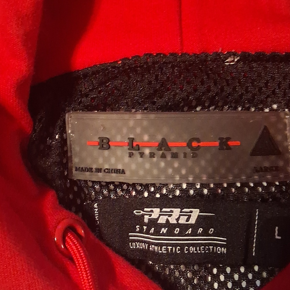 clearence from $400 Bulls Red and White hoodie - Picture 2 of 16